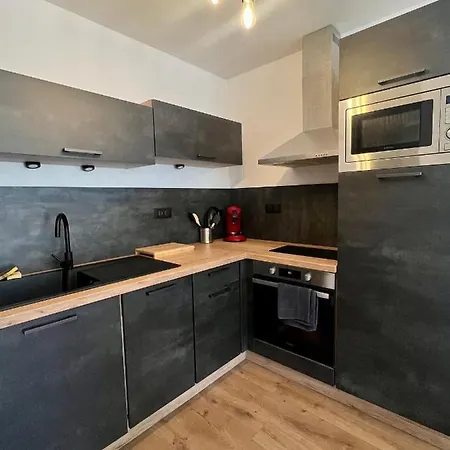 Agreable T2 Idealement Situe Apartment